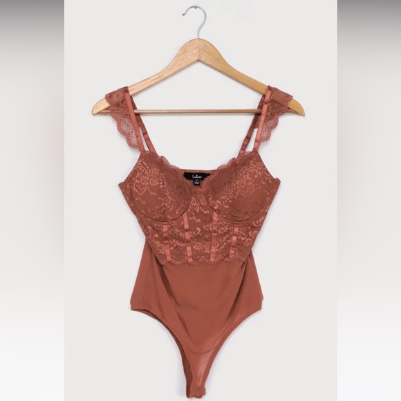 Lulus Tops - Lulus Wow-Worthy Rust Brown Lace Bustier Bodysuit